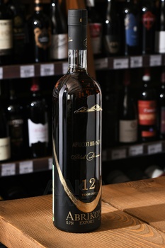 Abrikon Black Diamond 12 years - бренди Абрикон Блэк Даймонд 12 лет 0.75 л