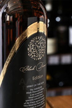 Abrikon Black Diamond 12 years - бренди Абрикон Блэк Даймонд 12 лет 0.75 л