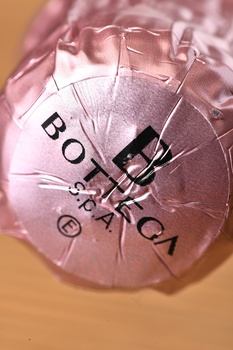 Bottega Petalo Moscato - вино игристое Боттега Петало Москато 0.75 л белое сладкое