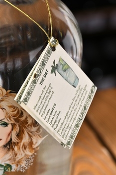 Gin Daffys Small Batch Premium - джин Даффис Смолл Бэтч Премиум 0.7 л