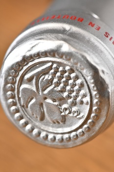 Chateau Fontenil Rolland - вино Шато Фонтёниль Роллан 0.75 л красное сухое 2015 год