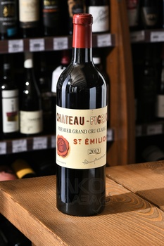 Chateau Figeac Saint-Emilion AOC - вино Шато Фижак Сент-Эмильон АОС 2013 год 0.75 л красное сухое