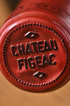 Chateau Figeac Saint-Emilion AOC - вино Шато Фижак Сент-Эмильон АОС 2013 год 0.75 л красное сухое