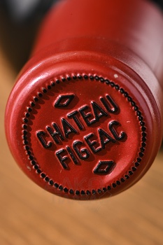 Chateau Figeac Premier Grand Cru Classe Saint-Emilion AOC - вино Шато Фижак Премье Гран Крю Классе Сент-Эмильон АОС 2014 год 0.75 л красное сухое