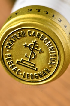 Chateau Carbonnieux Blanc Grand Cru Classe Pessac-Leognan AOC - вино Шато Карбонье Блан Гран Крю Классе АОС Пессак-Леоньян 0.75 л белое сухое