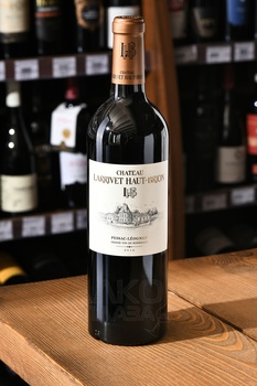 Chateau Larrivet Haut-Brion Pessac-Leognan AOC - вино Шато Ларриве О-Брион Пессак Леоньян АОК 0.75 л красное сухое