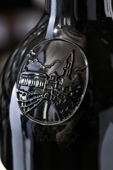 Chateau Valandraud Saint-Emilion Grand Cru - вино Шато Валандро Сент-Эмильон гран Крю 2009 год 0.75 л сухое красное