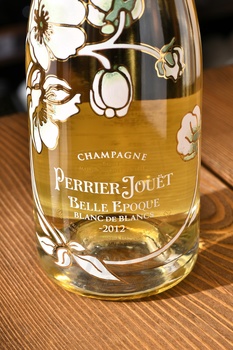 Perrier-Jouet Belle Epoque Blanc de Blanc - шампанское Перье Жуэ Бель Эпок Блан де Блан 2012 год 0.75 л белое брют в д/у