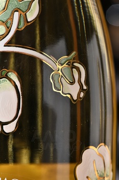 Perrier-Jouet Belle Epoque Blanc de Blanc - шампанское Перье Жуэ Бель Эпок Блан де Блан 2012 год 0.75 л белое брют в д/у