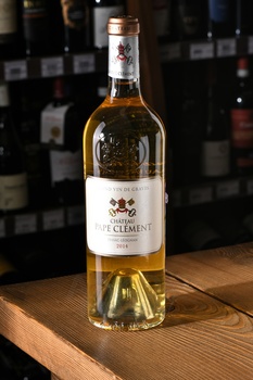 Chateau Pape Clement Gran Vin de Graves Pessac-Leognan AOC - вино Шато Пап Клеман Гран Вэн де Грав Пессак-Леоньян 0.75 л белое сухое