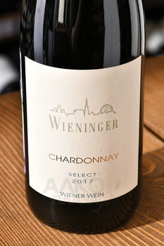 Wieninger Chardonnay Select - вино Винингер Шардоне Селект 0.75 л