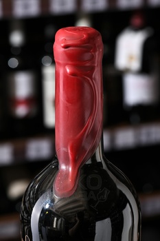 Вино Ежевичное Гиневан Армения Голд 0.75 л плодовое полусладкое