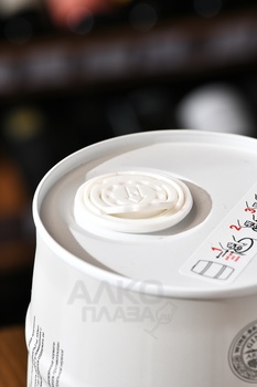 Водка Бочка Гиневана Пшеничная белая 0.75 л