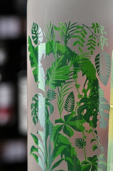 Водка Фламинго Пшеничная 0.7 л