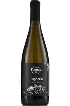 Вино Шардоне 0.75 л белое сухое КФХ Гусев