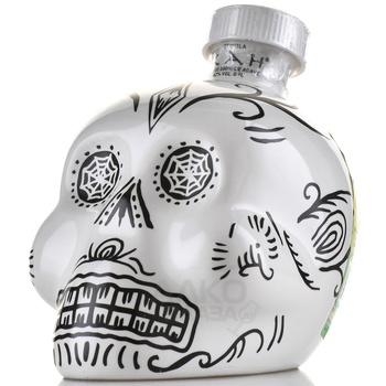 Tequila Kah Blanco 40% 0.7l (skull) 100% blue agave - текила Ках Бланко 0.7 л (череп) 100% голубой агавы