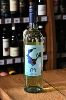 Vinho Verde Este Escolha - вино Винью Верде Эсте Эсколья 2023 год 0.75 л белое полусухое