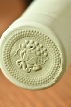 Вино Узунашвили Мцване Квеври 0.75 л белое сухое