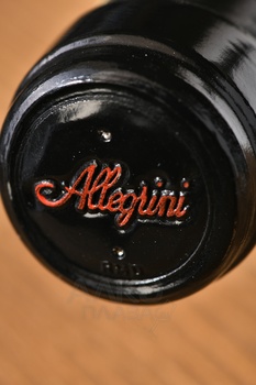 Allegrini Amarone della Valpolicella Classico DOCG - вино Аллегрини Амароне делла Вальполичелла Классико красное сухое 0.75 л