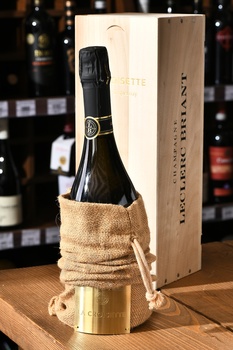 Leclerc Briant La Croisette Millesime - шампанское Леклер Бриант Ля Круазетт Миллезим 2016 год 0.75 л белое экстра брют в д/у