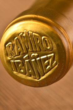 Ramiro Ibanez Ube Miraflores - вино Рамиро Ибаньес Убэ Мирафлорес 0.75 л белое сухое