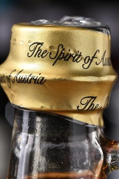 Stroh 40 - ром Штро 40 0.2 л