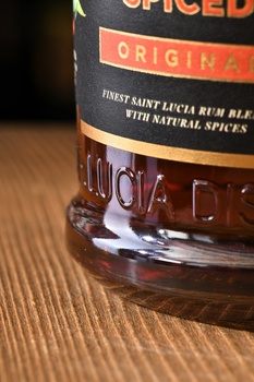 Chairmans Reserve Spiced - ром Шерманс Резерв Спайсд 0.7 л