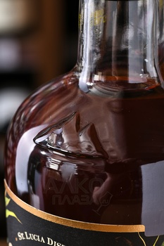 Chairmans Reserve Spiced - ром Шерманс Резерв Спайсд 0.7 л