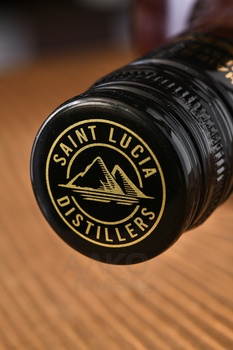 Chairmans Reserve Spiced - ром Шерманс Резерв Спайсд 0.7 л