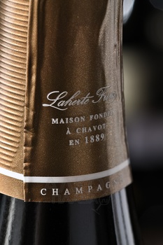 Laherte Freres - шампанское Лаэрт Фрер Лез Ампрант 0.75 л