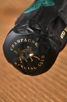 Champagne Dumenil Special Club - шампанское Шампань Дюмениль Спешиал Клаб 0.75 л белое брют