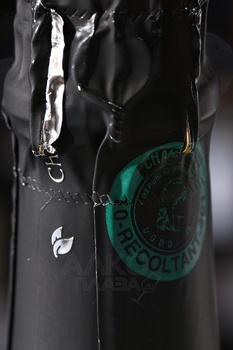 Nathalie Falmet Cuvee ZH 302 - шампанское Натали Фальме Кюве ЗетАш 302 0.75 л белое экстра брют в п/у