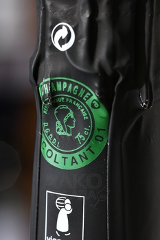 Champagne Delong Marlene Il Etait Une Fois - шампанское Шампань Делонг Марлен Иль Этэ Юн Фуа 0.75 л белое брют