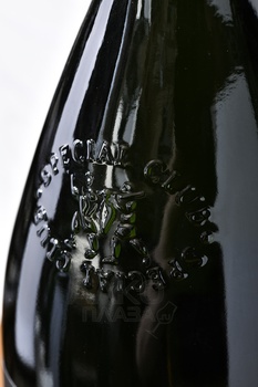 Champagne Hervieux-Dumez Special Club - шампанское Шампань Эрвье Дюме Спесиаль Клаб 2018 год 0.75 л белое брют в п/у