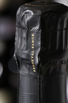 Champagne Perseval-Farge С. de Pinots - шампанское Шампань Персеваль-Фарж К. де Пино 2017 год 0.75 л белое экстра брют