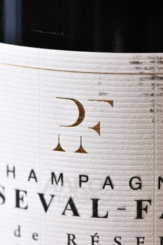 Champagne Perseval-Farge К. de Reserve - шампанское Шампань Персеваль-Фарж К. де Резерв 2020 год 0.75 л белое брют