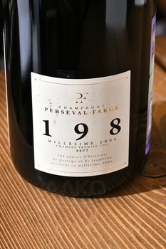 Champagne Perseval-Farge 198 - шампанское Шампань Персеваль-Фарж 198 2006 год 0.75 л белое брют