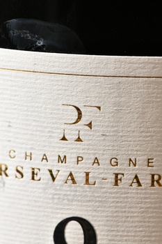 Champagne Perseval-Farge 198 - шампанское Шампань Персеваль-Фарж 198 2006 год 0.75 л белое брют