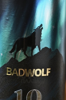 Penderyn Bad Wolf 10 Years - виски Пендерин Бэд Волф 10 лет 0.7 л в п/у