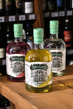 Twin’s Garden Quince Gin - джин Твинс Гарден Квинс 0.7 л