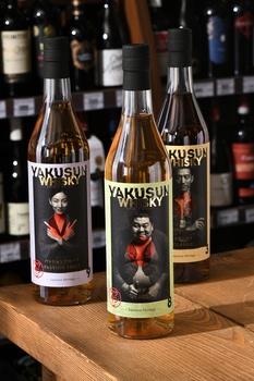 Yakusun Yuzu - виски Якусун Юдзу 0.7 л