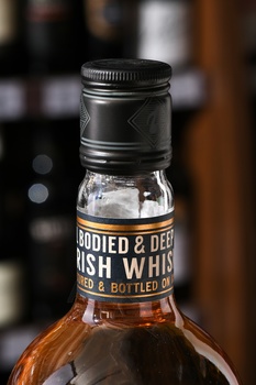 The Whistler Double Oaked Irish Whiskey - Уистлер Дабл Оакед Айриш Виски 0.7 л