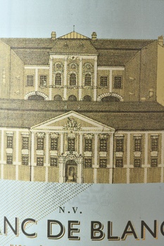 Schloss Gobelsburg Blanc de Blancs Niederosterreich - вино игристое Шлосс Гобельсбург Блан де Блан Нидеростеррайх 0.75 л белое брют