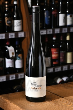 Fidesser Gruner Veltliner - вино Фидессер Грюнер Вельтлинер 0.75 л белое сухое