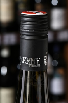 Wimmer-Czerny Fumberg Gruner Veltliner - вино Фумберг Виммер Черни Грюнер Вельтлинер 0.75 л белое сухое