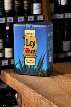 Ley 925 Blanco 100% blue Agava - текила Лей 925 Бланко 100% Голубая Агава 0.75 л в п/у
