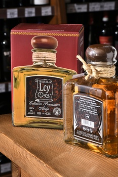 Ley 925 Anejo Premium - текила Лей 925 Аньехо Премиум 0.75 л