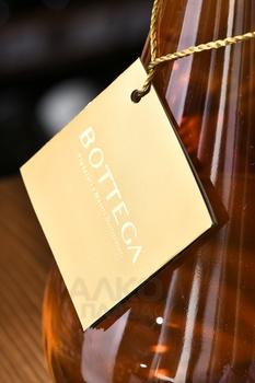 Bottega Sandro Fume - граппа Боттега Сандро Фуме 0.7 л