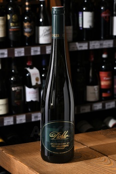 F.X. Pichler Gruner Veltliner Kellerberg - вино Ф.Х. Пихлер Грюнер Вельтлинер Смагард Рид Келлерберн 0.75 л