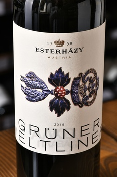 Esterhazy Gruner Veltliner - вино Эстерхази Грюнер Вельтлинер 0.75 л